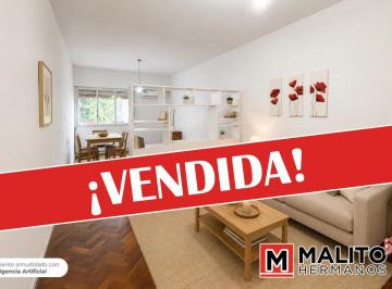 Departamento · 30m² · 1 Ambiente · Venta Monoambiente en 1 Piso por Escalera en Floresta