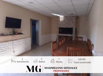 Casa · 120m² · 8 Ambientes · 1 Cochera · Casa Venta Tristán Suárez