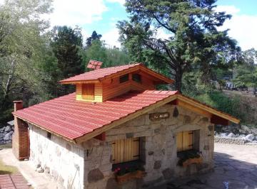 Casa · 160m² · 8 Ambientes · 2 Cocheras · La Mejor Inversión en Medio de Naturaleza, Sol y Río