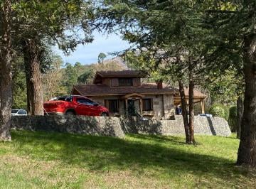 Casa · 160m² · 8 Ambientes · 2 Cocheras · La Mejor Inversión en Medio de Naturaleza, Sol y Río