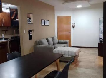 Departamento · 58m² · 4 Ambientes · Departamento 4 Amb - San Martín Centro - Excelente - Venta