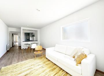 Departamento · 65m² · 2 Ambientes · 1 Cochera · Departamento en Venta en Barrio Martin, Rosario 1 Dormitorio Comodín C/cochera y Baulera