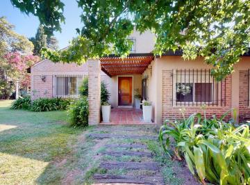 Casa de 3 ambientes, La Plata · Casa en Venta 28 E/ 409 y 411
