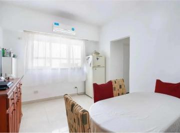 Departamento · 65m² · 3 Ambientes · Venta de Excelente Departamento 3 Ambientes en Almagro