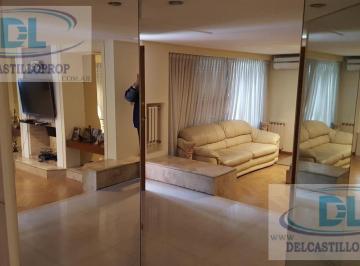 Casa · 200m² · 5 Ambientes · 2 Cocheras · Casa en Venta en General Pacheco