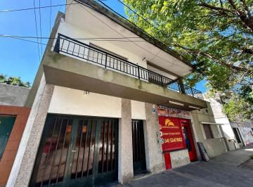 Casa · 130m² · 3 Ambientes · 2 Cocheras · Rueda 1700, Casa Planta Alta, Cochera, Dos Dorm Patio, Local