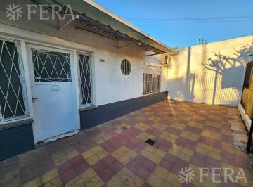 PH · 54m² · 2 Ambientes · 1 Cochera · Venta de PH de 2 Ambientes con Cochera en Quilmes
