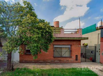 PH · 83m² · 4 Ambientes · PH Venta en Villa Luzuriaga