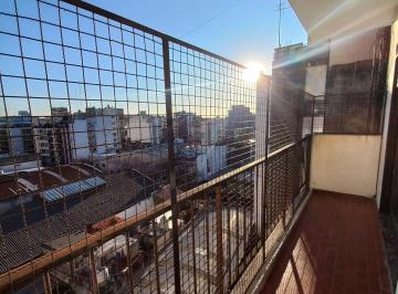 Departamento de 3 ambientes, Villa Crespo · Villa Crespo Alquiler 3 Ambientes Luminoso Balcon Al Contrafrente Vista Abierta