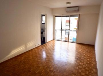 Departamento de 2 ambientes, Belgrano · Virrey del Pino y C. Dl. Paz. 2 Amb. Super Luminoso y Amplio, Al Fte, Piso Alto