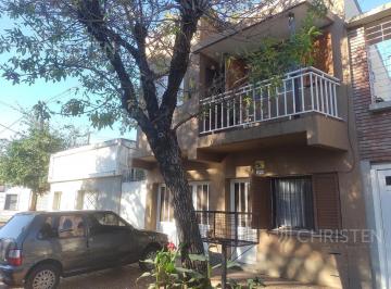 San Lorenzo 1140 · Casa en Venta. 2 Dorm. + Cochera. Barrio Sur