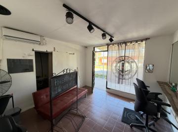 Local comercial · 20m² · 1 Ambiente · Local - Matheu - Los Tilos 485
