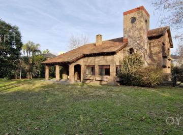 Casa · 165m² · 5 Ambientes · 2 Cocheras · Casa en Excelente Lote Country Banco Provincia