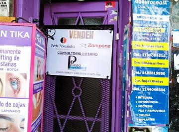 PH de 4 ambientes, Lomas de Zamora · Venta PH. en Lomas Ideal Comercio o Consultorio.