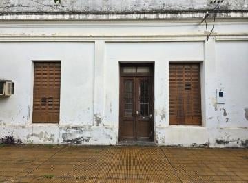 Casa · 55m² · 3 Ambientes · Se Vende Casa en El Centro de Reconquista