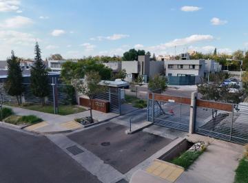 Terreno · 212m² · Venta Lote Barrio Privado Sexta Sección