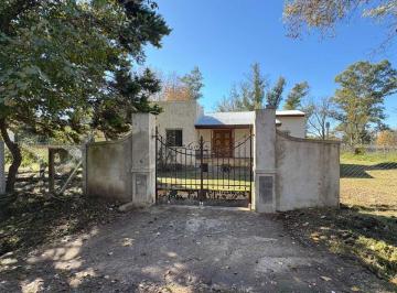 Casa · 148m² · 4 Ambientes · Venta Casa en Excelente Lote La Lonja - Pilar.