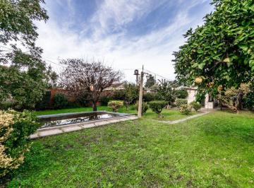 Casa · 54m² · 3 Ambientes · 1 Cochera · Venta Casa 3 Amb C/pileta y Parque Libertad, Merlo