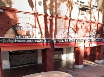 Local comercial · 124m² · Oportunidad! 3 Locales en Block Ideal Inversion