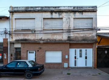 Casa · 361m² · 16 Ambientes · 3 Cocheras · Venta - 2 Casas con Cochera Sobre Ruta 9. Roldán