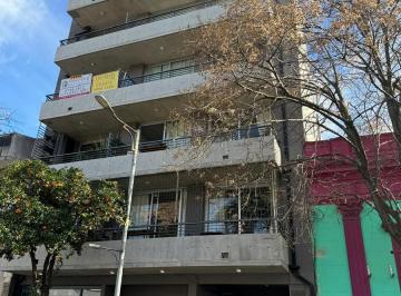 Departamento · 89m² · 3 Ambientes · 1 Cochera · Departamento en Victoria