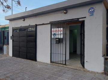 Casa de 3 ambientes, Cipolletti · Casa de 70 m² con 1 Dormitorio en Alquiler en Cipolletti