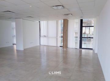 Oficina comercial · 110m² · 1 Ambiente · Alquiler 24/36 Meses - Excelente Oficina de 110 m² - Zona Aldrey