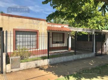 Casa · 149m² · 2 Dormitorios · 1 Cochera · Casa - Jose Marmol