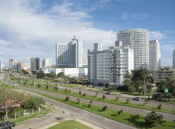Foto1 · Venta Apartamento 2 Dorm.. Playa Mansa, Punta del Este.