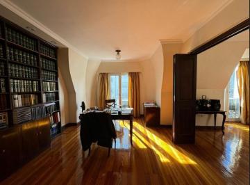 Oficina comercial · 140m² · 6 Ambientes · Departamento en Recoleta