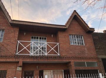 PH · 70m² · 3 Ambientes · 2 Cocheras · Lindo Departamento PH en Alquiler - San Fernando /vias/panamericana