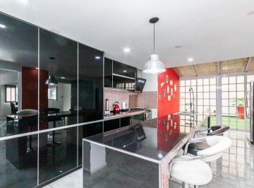 Departamento de 6 ambientes, Avellaneda · Excepcional Departamento 6 Ambientes en Pleno Centro Avellaneda