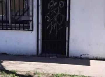 Casa de 3 ambientes, Ituzaingó · Casa a Refraccionar / Lote de Terreno - Ituzaingo Norte