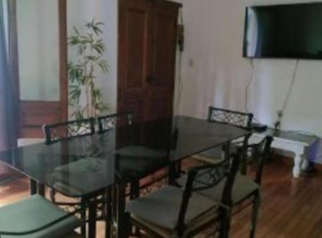 Casa · 180m² · 4 Ambientes · 1 Cochera · Venta Casa 4 Ambientes con Pileta y Cochera - El Palomar