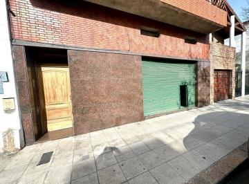 Casa · 350m² · 5 Ambientes · 5 Cocheras · Casa 5 Ambientes Sobre Lote Propio y Local en Barracas Venta