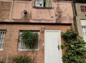 Casa · 2 Dormitorios · 1 Cochera · Duplex en Alquiler en Muñiz