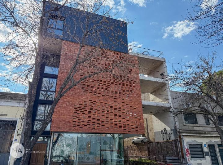 Desarrollo vertical · Brown 2734
