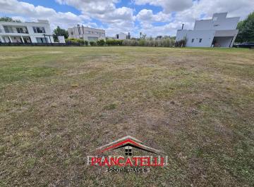 Terreno · 1080m² · Venta de Lote en Terravista con Ubicacion Central