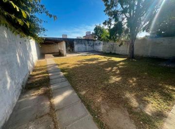 Casa · 99m² · 3 Ambientes · 1 Cochera · Venta Casa 2 Dorm Teodoro Fels