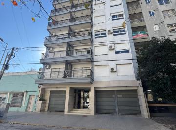 Departamento de 3 ambientes, Lomas de Zamora · Venta Departamento de 3 Ambientes con Cochera en Banfield