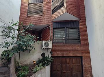 Casa · 180m² · 4 Ambientes · 2 Cocheras · Casa Sobre Lote Propio en San Cristobal