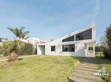 Casa · 196m² · 5 Ambientes · 1 Cochera · Venta Casa 3 Dorm. Funes Hills Miraflores Barrio Privado