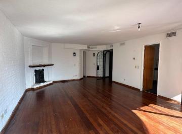 Departamento · 90m² · 4 Ambientes · Dpto. 3 Dorm. Urquiza 800
