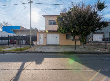 Casa de 5 ambientes, Lomas de Zamora · Venta Casa de 5 Ambientes Apto Credito Lomas de Zamora