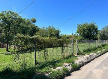 Terreno · 984m² · Apto Edificacion en Altura - Proximo a Tribunales II - Escucha - Recibe Canje
