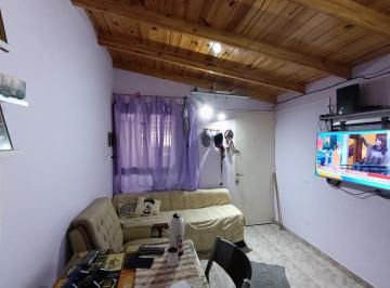 Casa · 96m² · 3 Ambientes · 1 Cochera · Casa en Venta