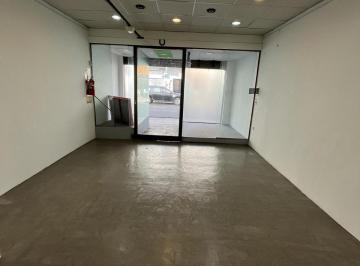 Local comercial · 90m² · Local en Munro