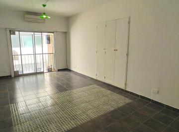 Departamento · 32m² · 1 Ambiente · Venta Monoambiente con Baulera en Caballito