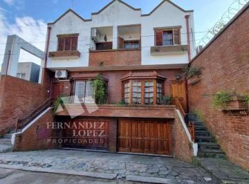 Casa de 5 ambientes, Quilmes · Excelente Triplex en Bernal Centro