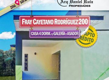 Casa · 200m² · 4 Dormitorios · 1 Cochera · Retasamos Casa 4 Dorm. en Fray Cayetano Rodríguez 200 ¡Escuchamos Tu Oferta!